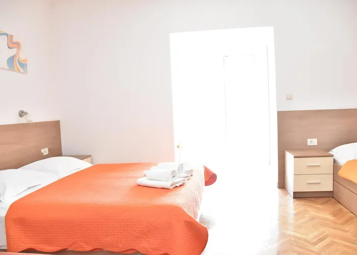Apartments Stone Tucepi